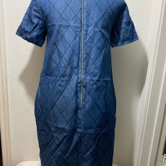 Kate Spade Chambray Quilted Shift Dress | Blue | Size 2 - Picture 6 of 9